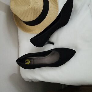 Impo solid black kitten heel dress shoes